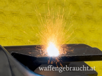 Wir führen Kennzeichungen von Teilen & Schusswaffen mittels Laser durch