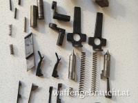 P08, Luger,DWM, Ari, K98, FN HP, Walther PPK, Steyr M95, Diverse Kleinteile, Kompensator HK, FR 8