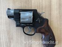 Smith & Wesson 327 PC Ultralight 8-Shooter, .357 Magnum NEU - RECHNUNG - UNGESCHOSSEN