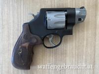 Smith & Wesson 327 PC Ultralight 8-Shooter, .357 Magnum *NEU - RECHNUNG - UNGESCHOSSEN*
